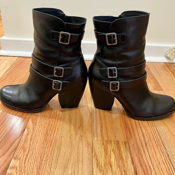 Kork-Ease heeled booties - Picture 2 of 8